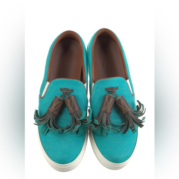 Authentic Louis Vuitton Sneakers - Picture 1 of 4